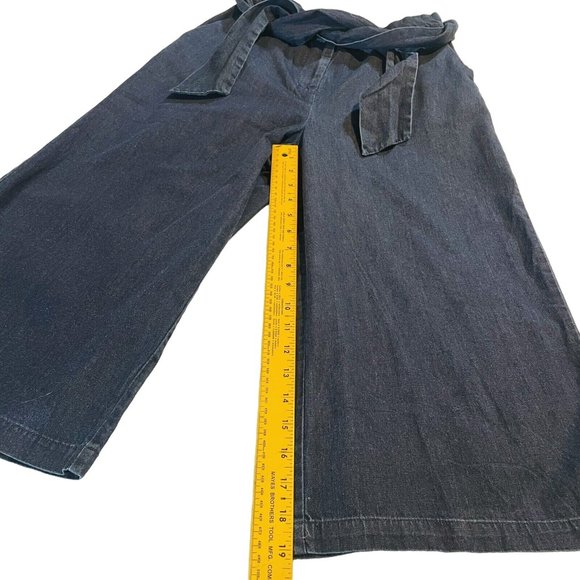 Mossimo Womens Dark Blue Light Denim Capri Pants Size S Front Belted High Waist - Picture 2 of 9